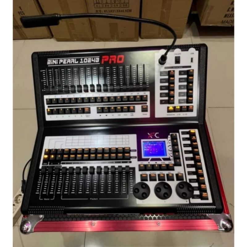 Mixer Minipearls 1024b Pro sesuai gambar bonus hardcase, usb, lampu, dan kabel power