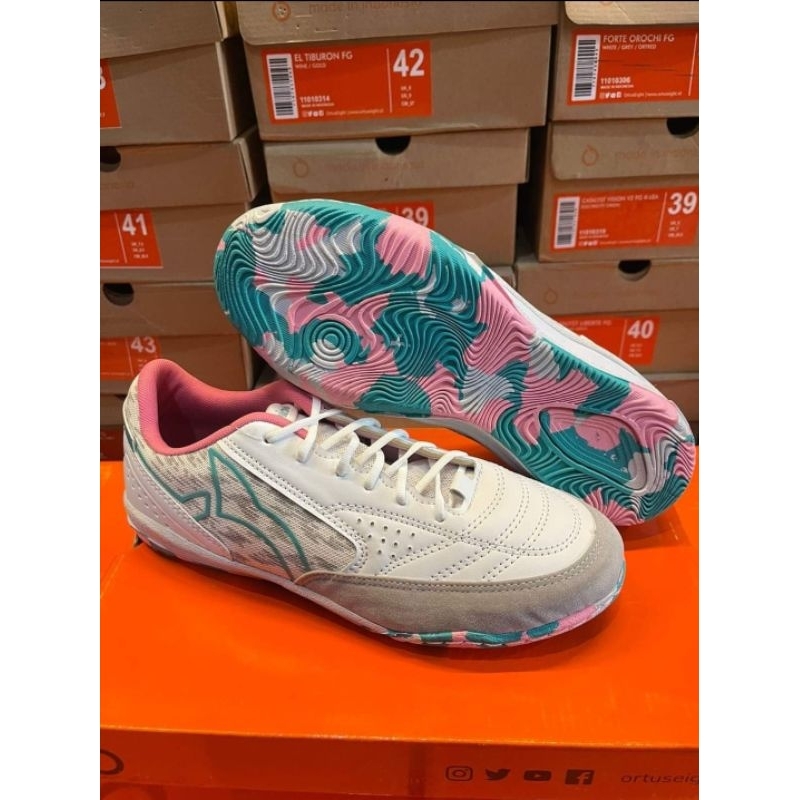 Sepatu Futsal OrtusEight Original/Sepatu Futsal pria OrtusEight Jogosala Original 100%