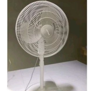 PRELOVED kipas anak kost