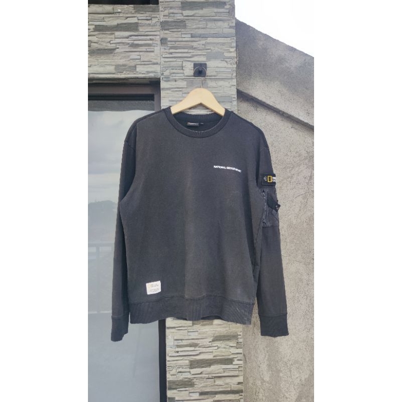 Crewneck Natgeo / National Geographic Patch Pocket + Celana Training National Geographic