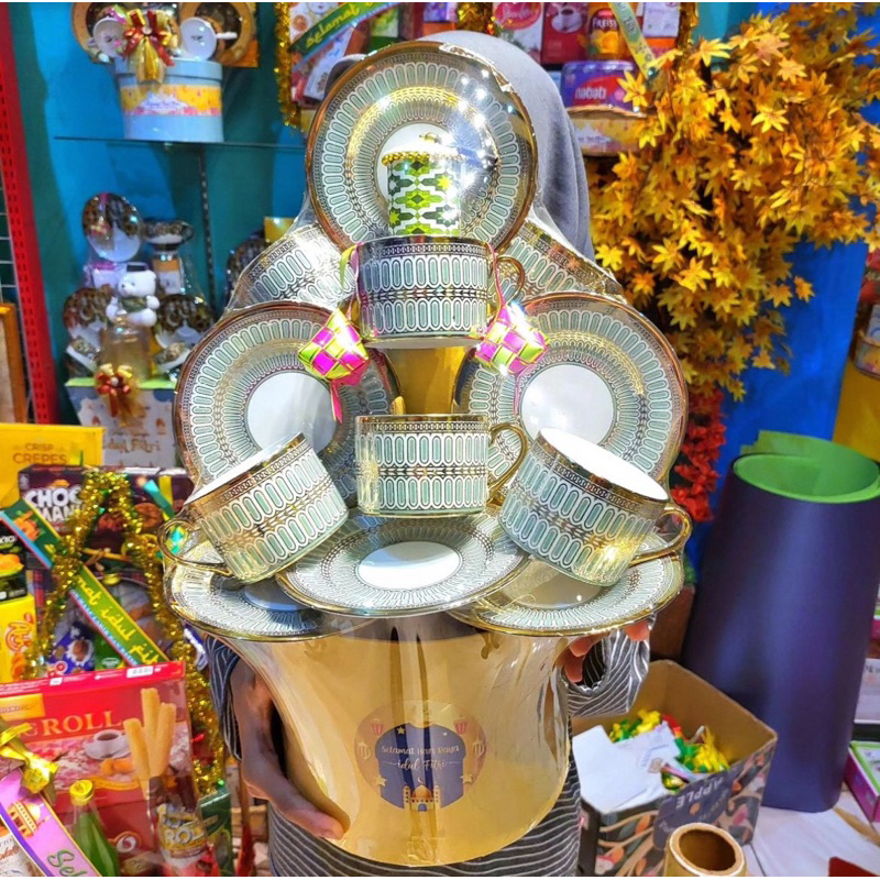 

Parcel Hampers Idul Fitri Lebaran tea set pecah belah