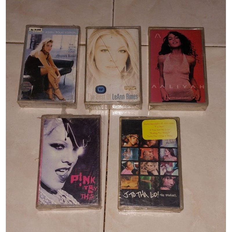 kaset DIANA KRALL / LEANN RIMES / AALIYAH / PINK / JENNIFER LOPEZ