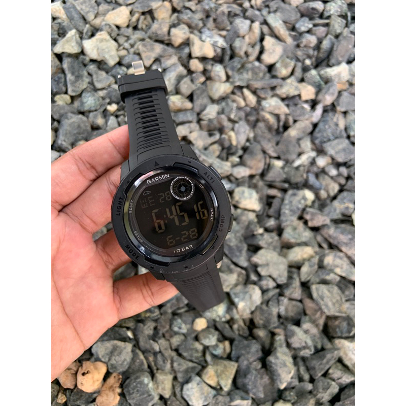 Jam tangan garmin