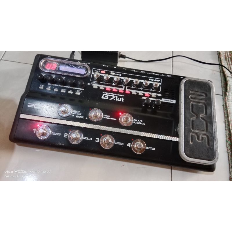 Effect gitar zoom G7. 1ut + adaptor