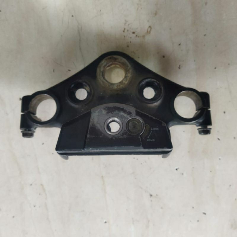 Segitiga Atas CB150R K15, Copotan Original