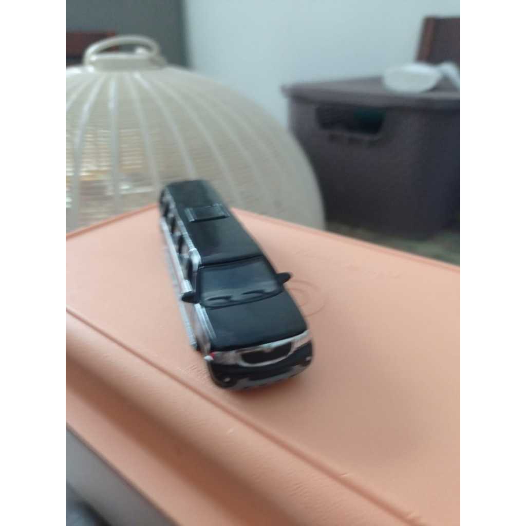 maisto Lincoln navigator limo limousine ban karet skala 64 Hotwheels