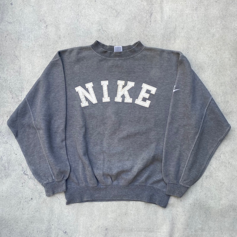 CREWNECK VINTAGE 80s NIKE (L)