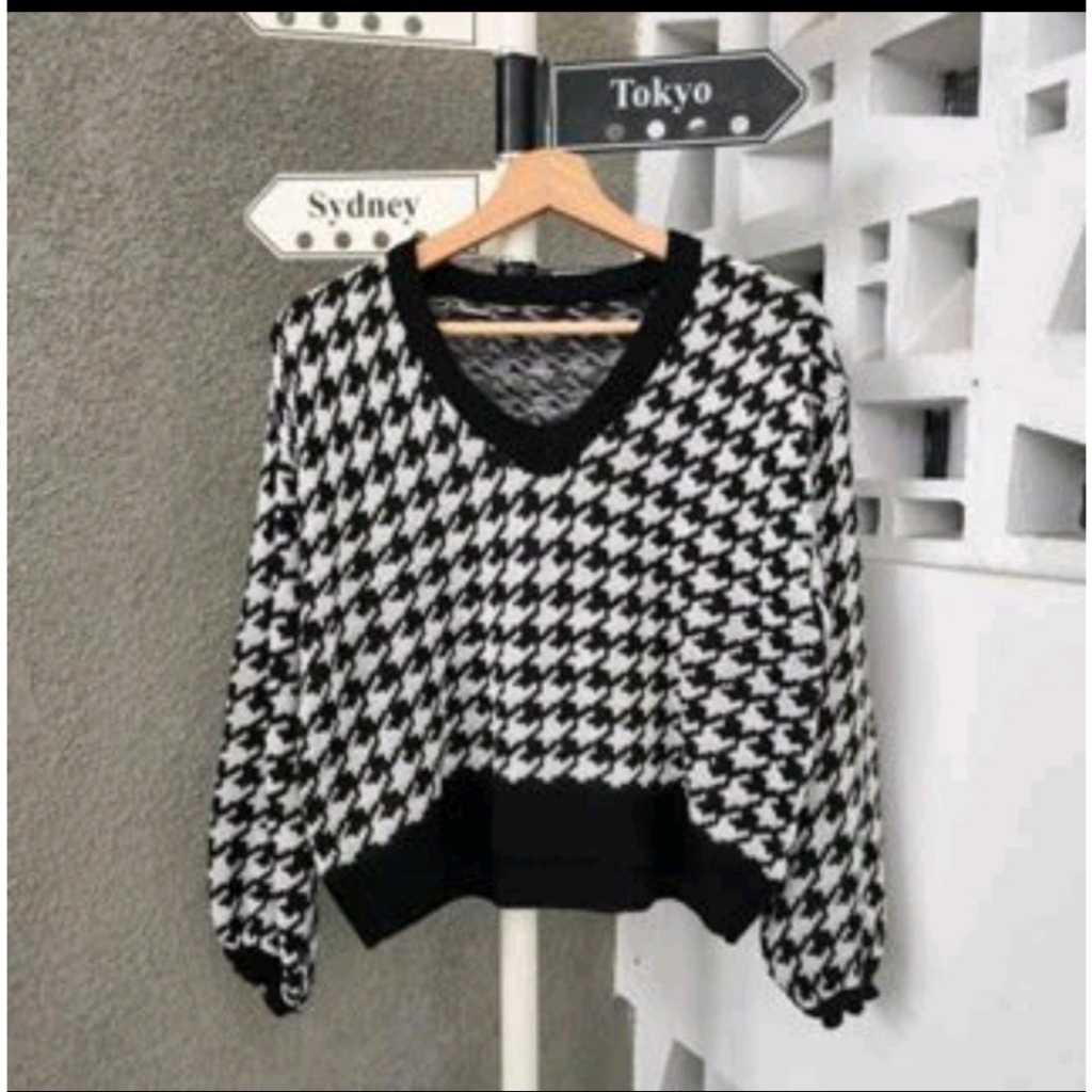 JAKARTA - Sweater Crop Rajut Motif Houndstooth Korea