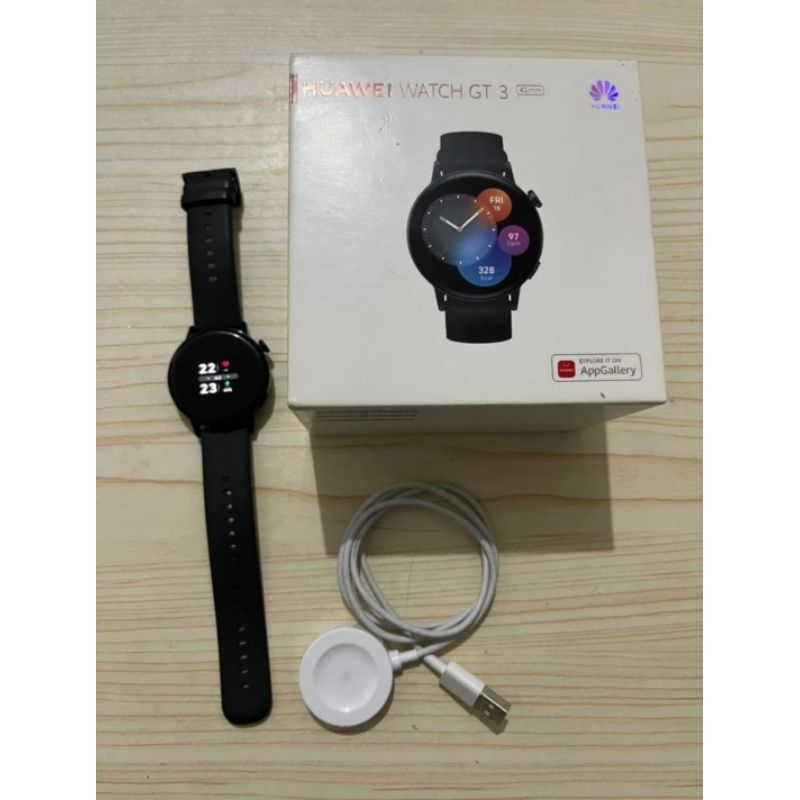 Jam Tangan Huawei Watch GT 3 42 mm Mulus Second Lengkap