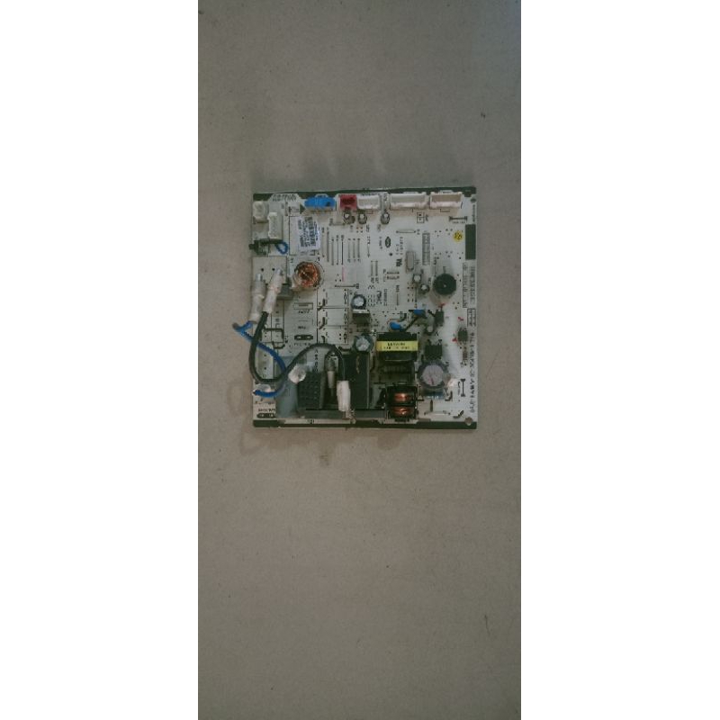 MODUL INDOR SHARP UCY 1PK 0.5PK