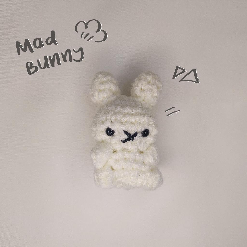 bunny kelinci mini amigurumi / boneka rajut / crochet / keychain / gantungan kunci