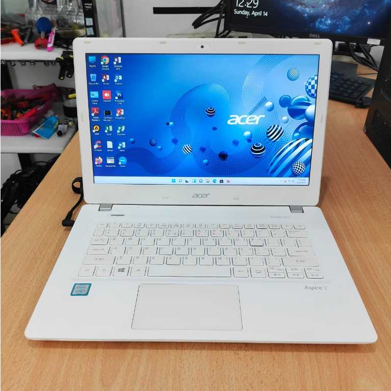 Laptop Acer Aspire V3-372 / Core i5 Gen 7
