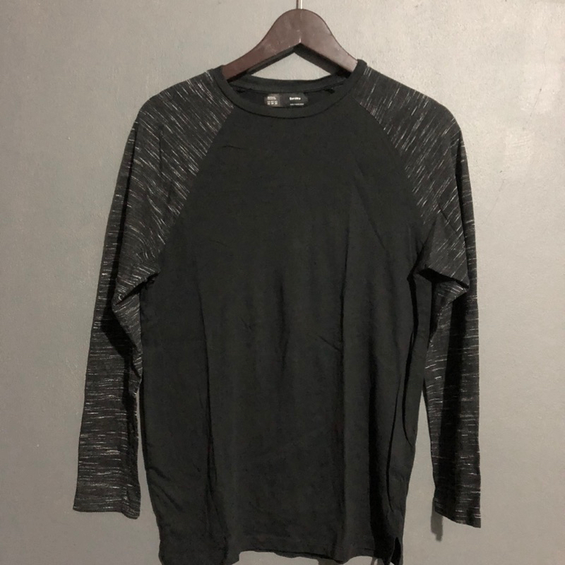 Kaos T-Shirt Bershka Original Lengan Panjang