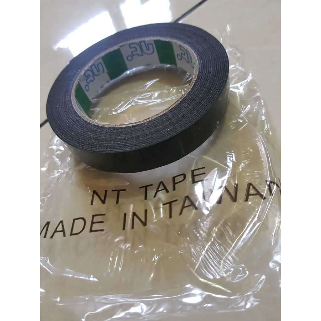 

Isolasi Bolak Balik Double Side Foam Tape Double Tape Hijau Hitam Spons Tebal