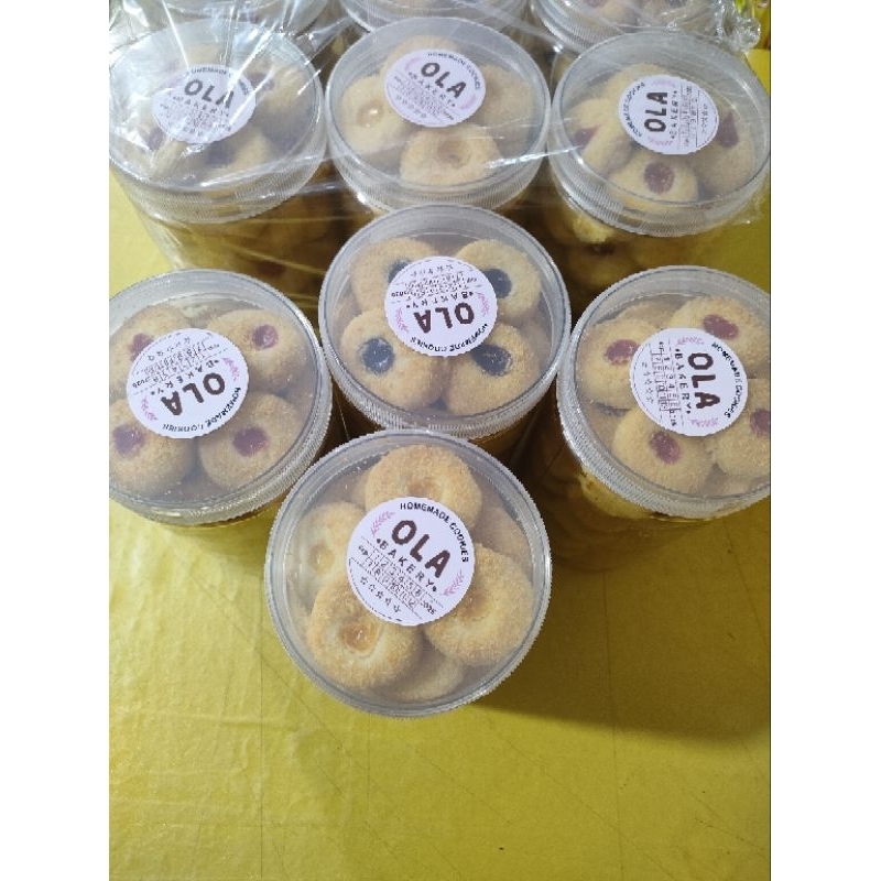 

kue Monde Ola bakery home made toples