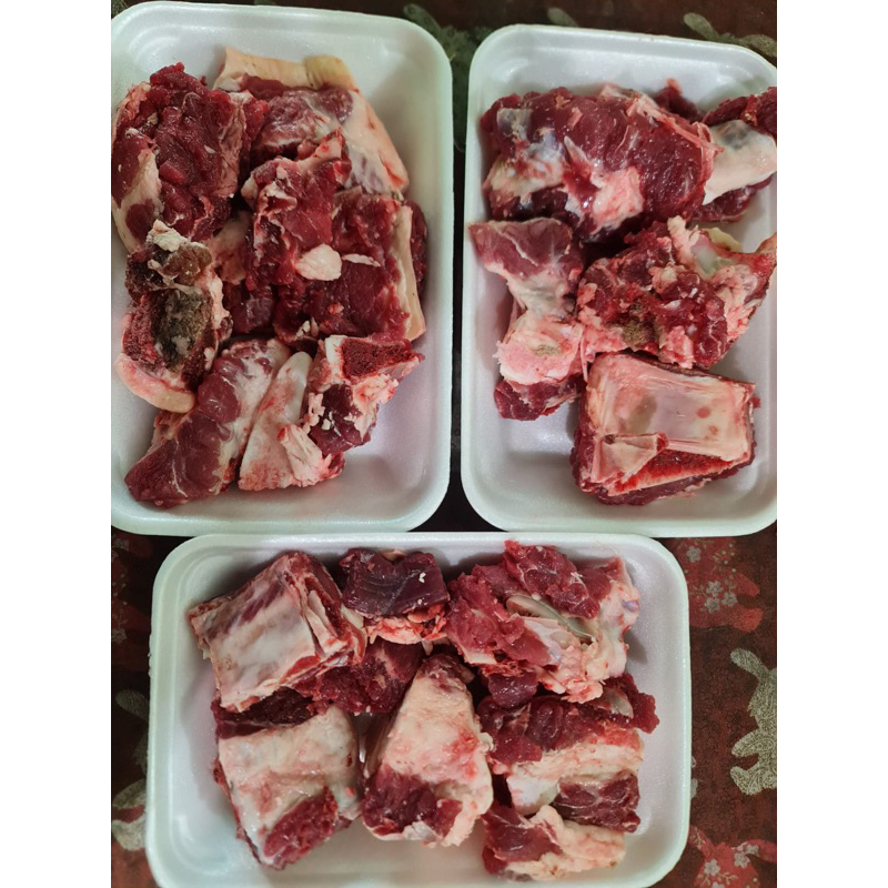 

tulang iga banyak dagingnya premium 500gr foto asli ya kak