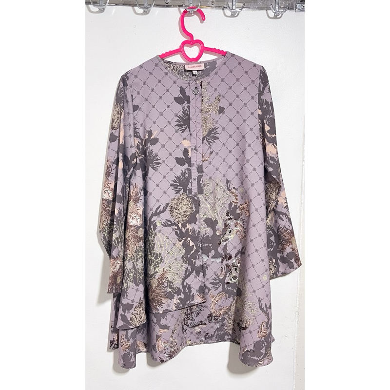 Derris top Ria Miranda PL