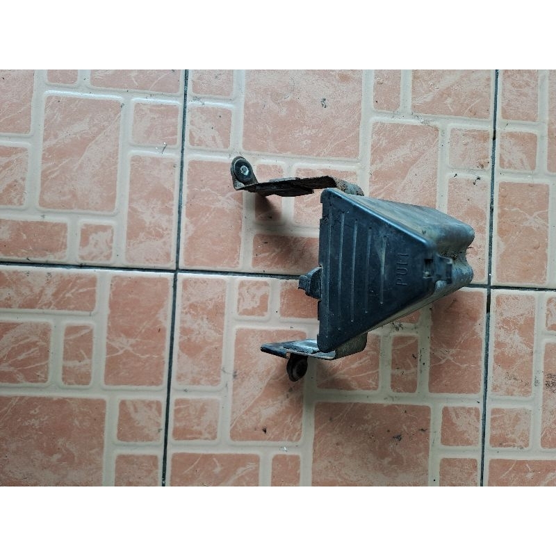 dudukan aki/toolbox thunder 250