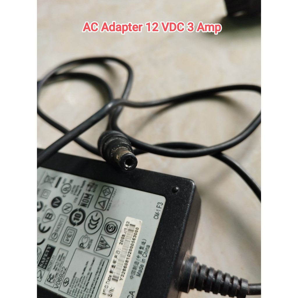 AC Adapter 12 Volt 3 A