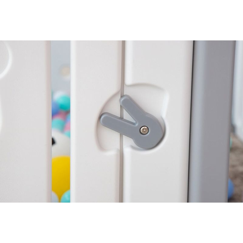 Preloved Parklon Play Fence