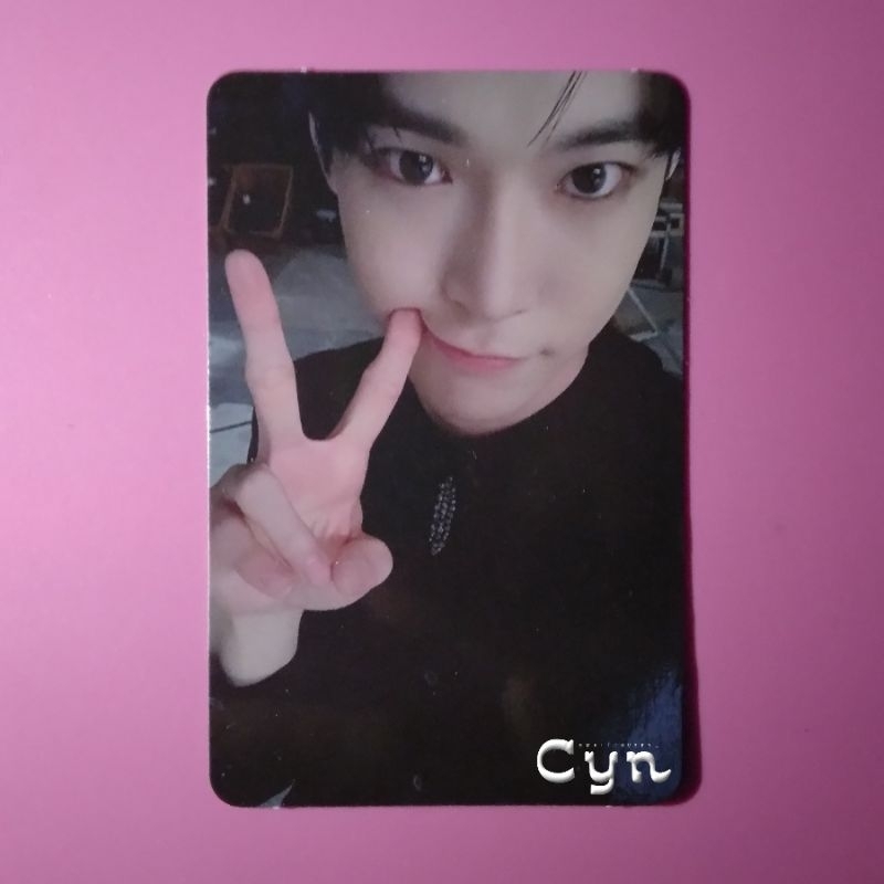 Pc Doyoung Reguler Irreguler Nct 127 (GANTI KE J&T)