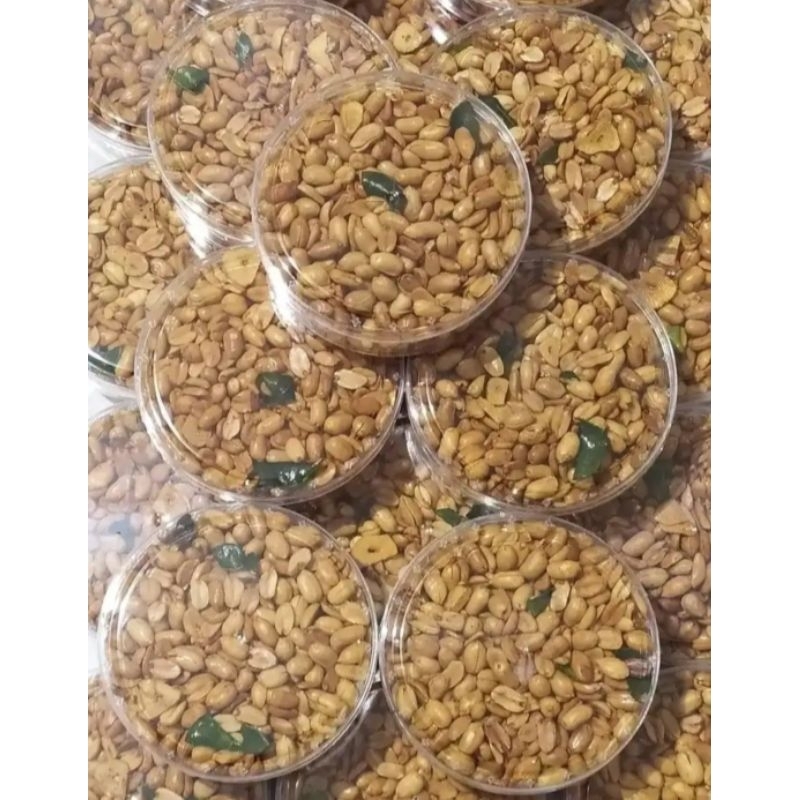 

kacang bawang toples