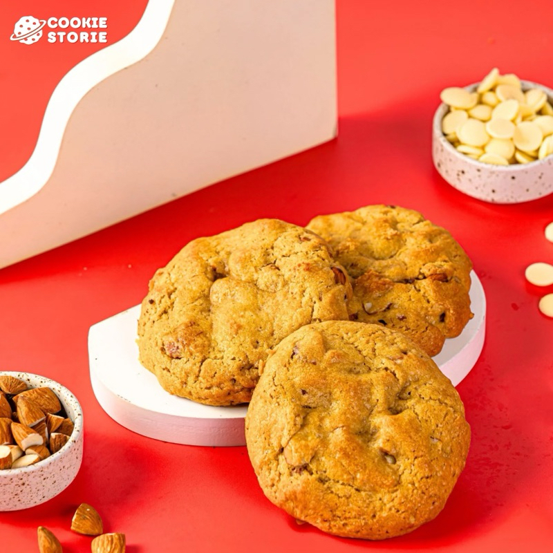 

Audrey White Chocolate Almond Premium Soft Cookie