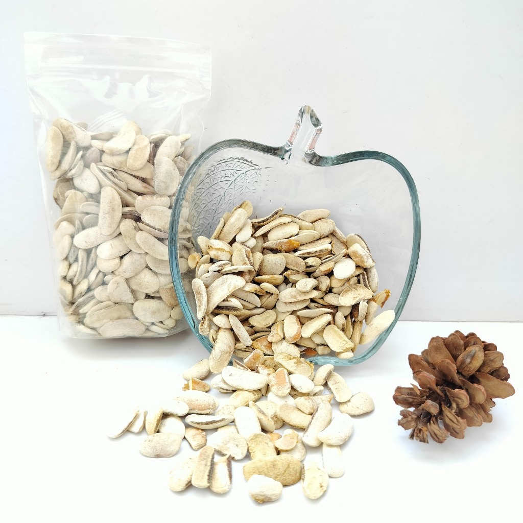 

Biji Mahon Kupas Kering Alami