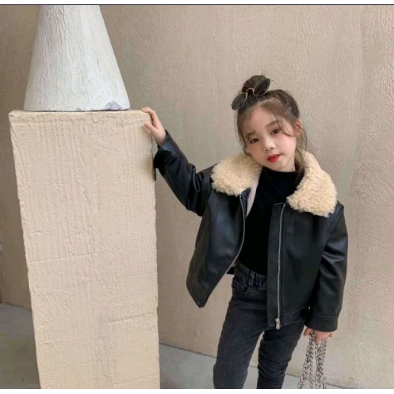 Jaket anak perempuan/ Baju anak perempuan/Jaket kulit anak wanita  kekekinian/Jaket kulit anak