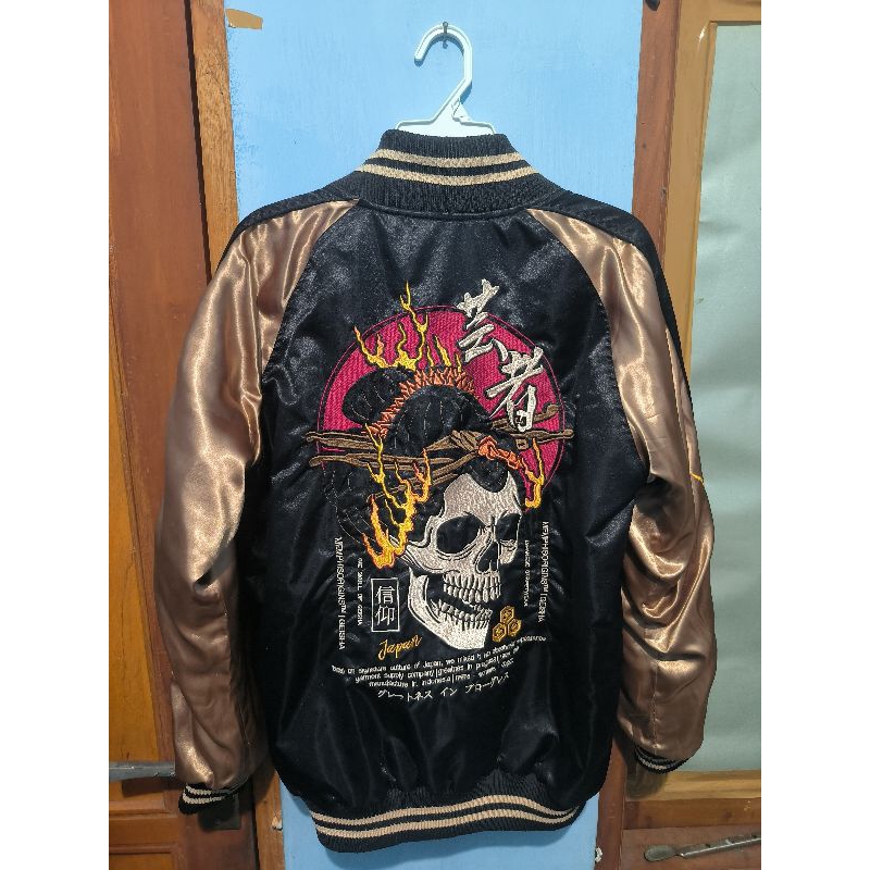 Sukajan Memphis Geisha