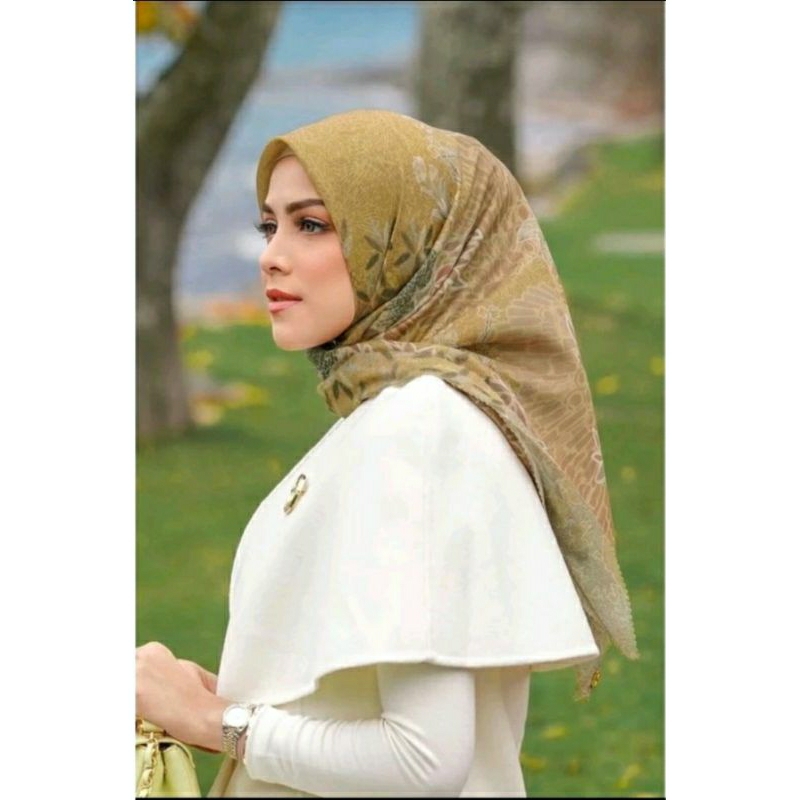 Preloved Buttonscarves Hijab