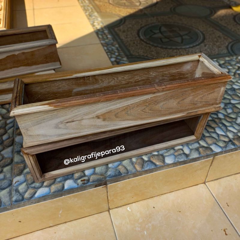 Roster Kayu Jati 40 x 20 cm, Lis depan Belakang Roster Minimalis