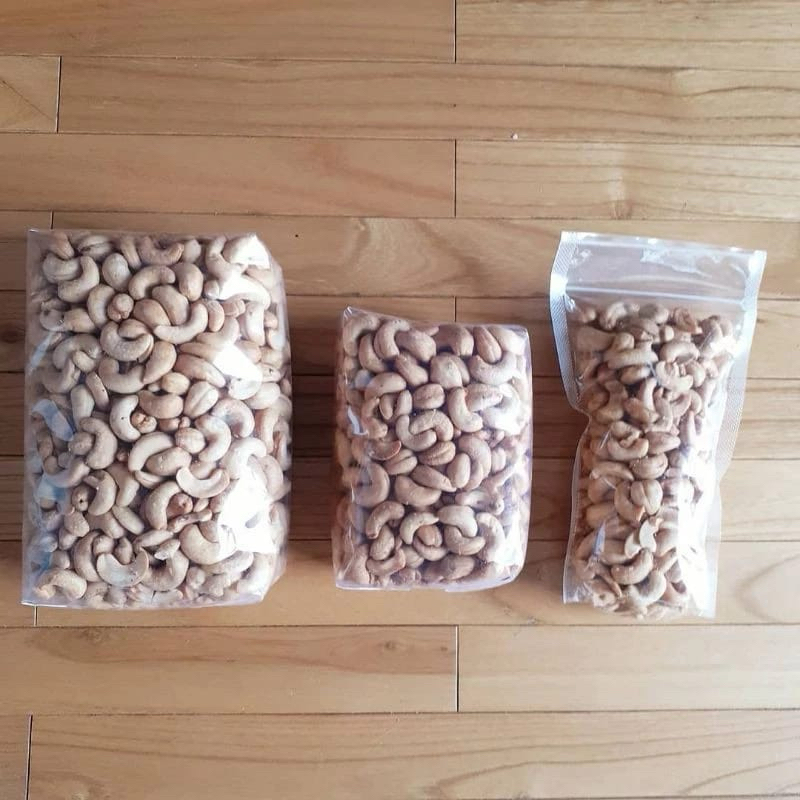 

Kacang Mete Goreng premium 1Kg
