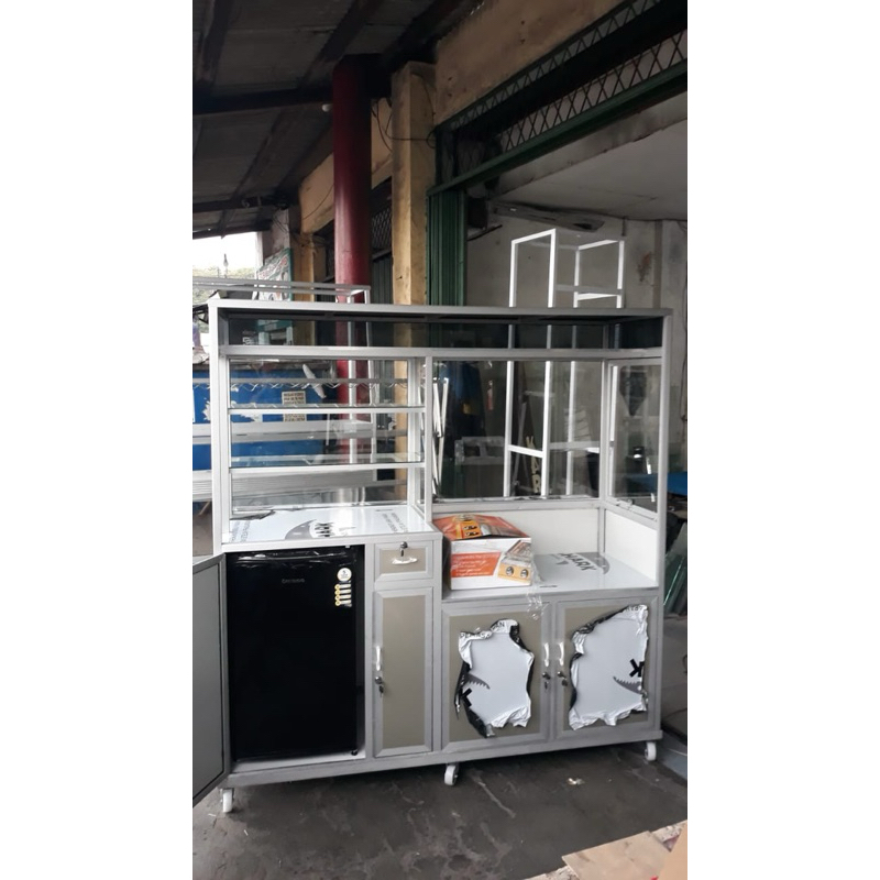 etalase gerobak dagang alumunium pesanan