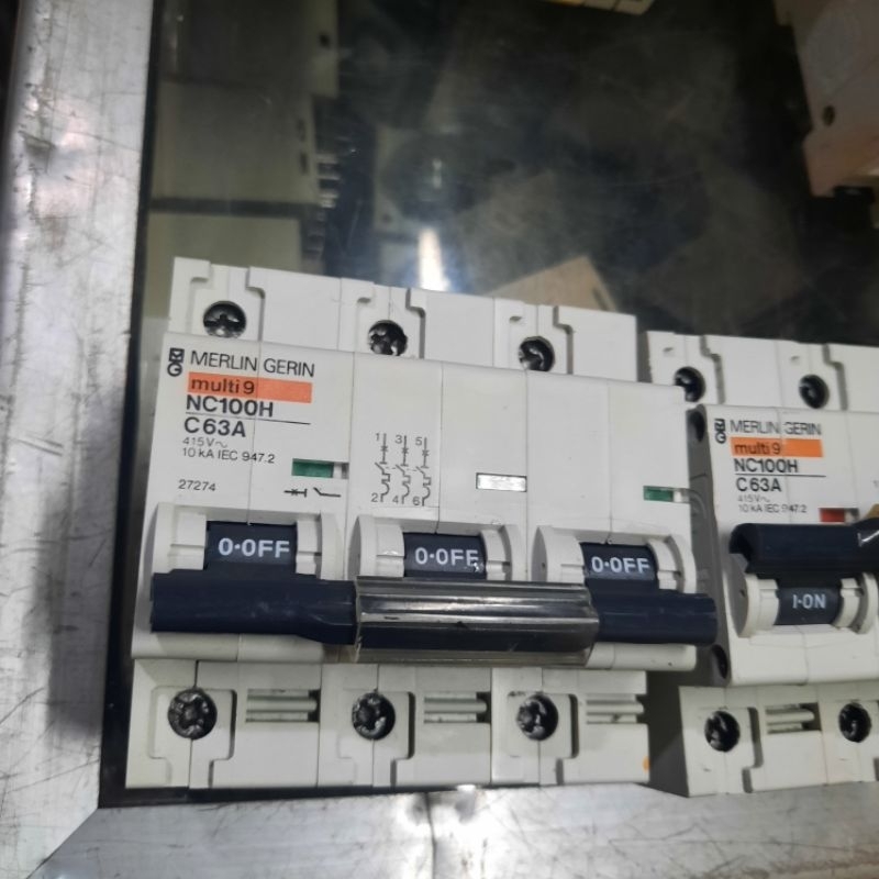 mcb merlin gerin nc100h 3p 63a 3phase 10kA