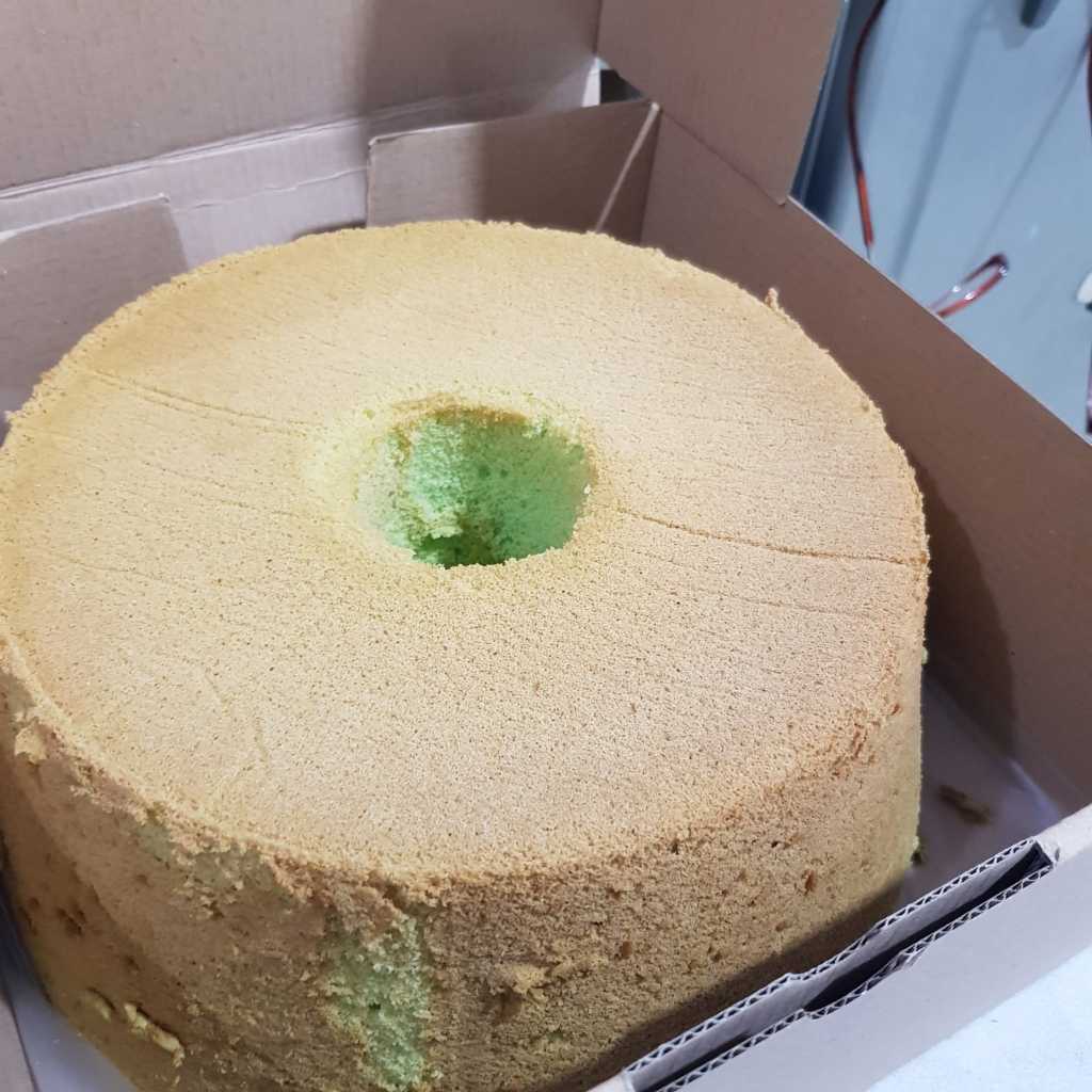 

Pandan Chiffon Cake - Kue Chiffon Pandan