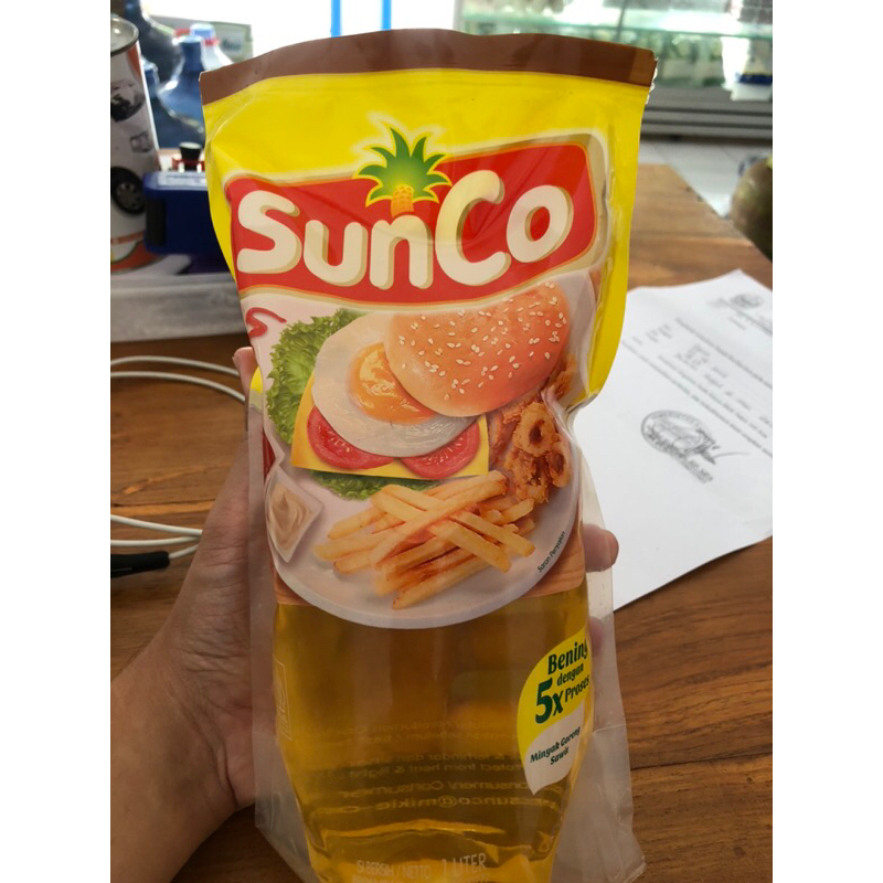 

Minyak Goreng Sunco 1 Liter