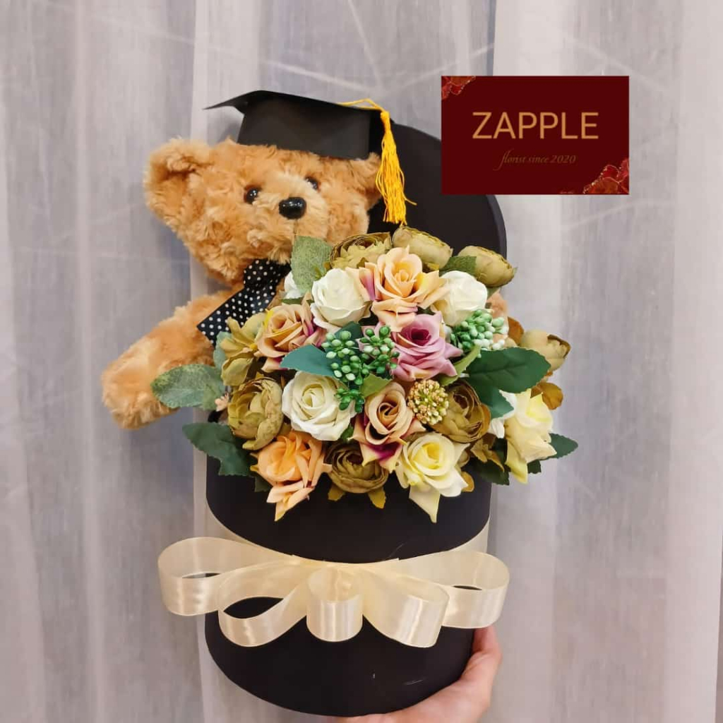 

HAMPERS WISUDA / GRADUATION