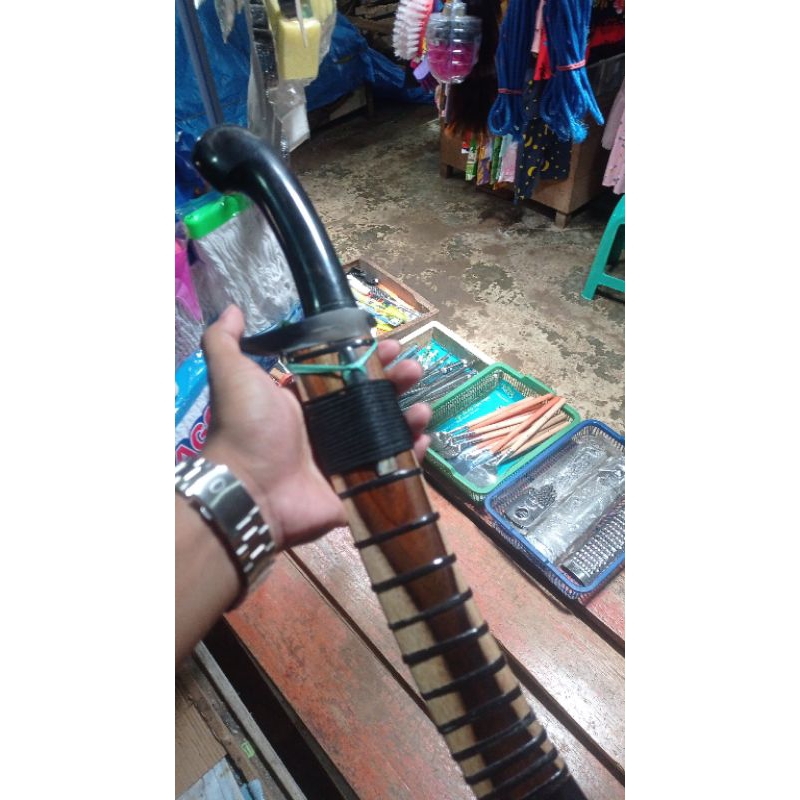 Pisau Galonggong Tanduk Ukiran Macan