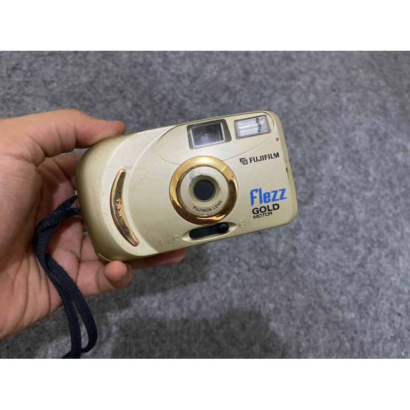 Kamera Analog - Fujifilm Flezz