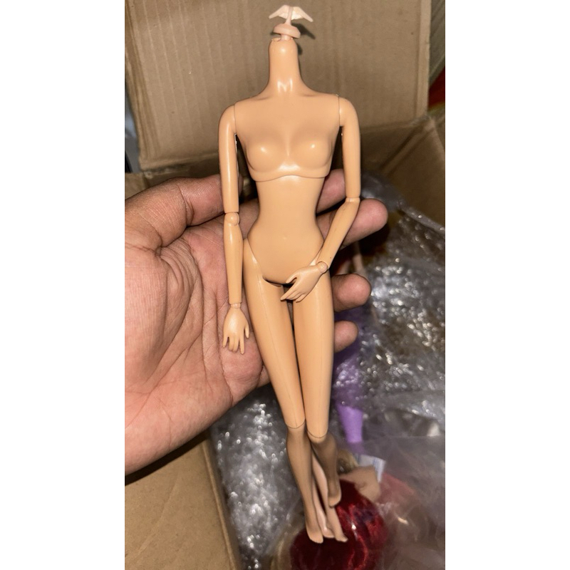 barbie muse pivotal hybrd body claudia schiffer