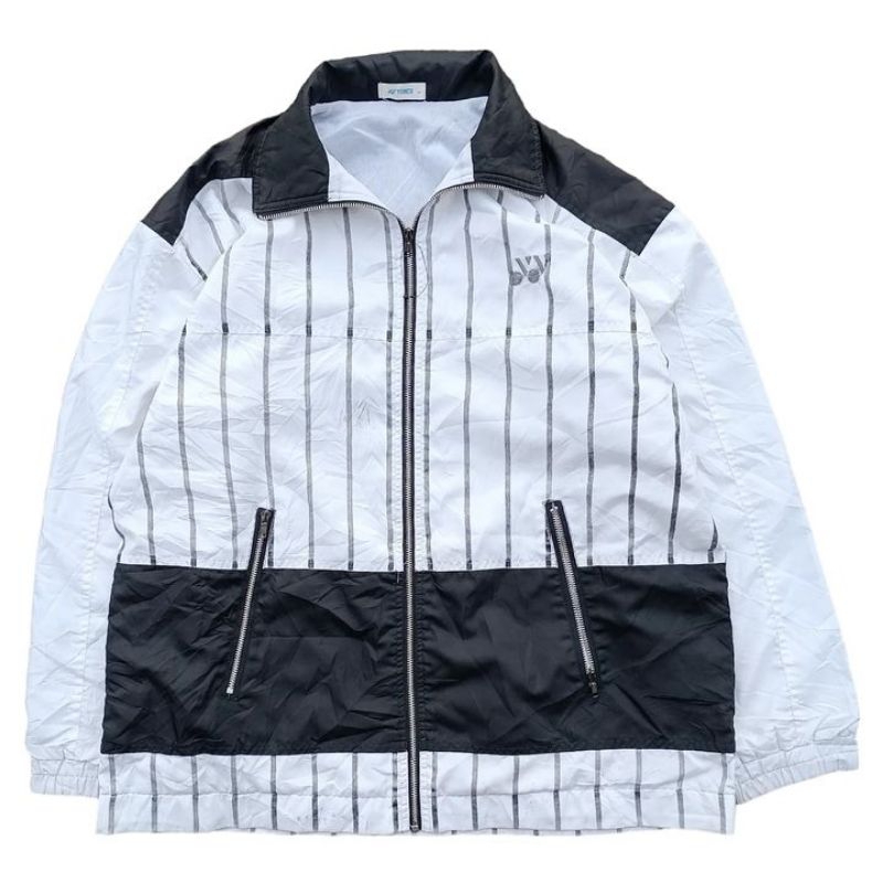 Jaket Import Pria Yonex Size L Made in Japan