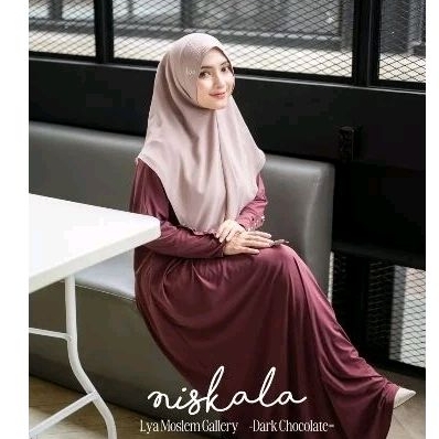 New Arrival Niskala set by Lya Moslem Gallery