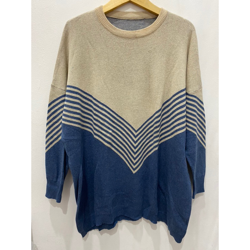 PRELOVED - SWEATER RAJUT WANITA