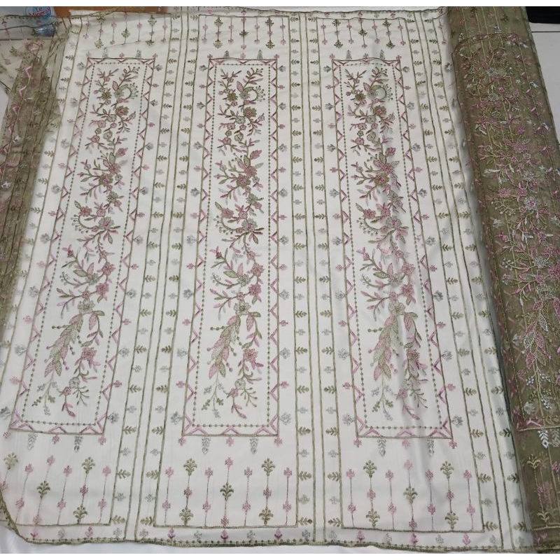 Bahan kain Tille Panelan/ Kain Kebaya Valentino Panelan