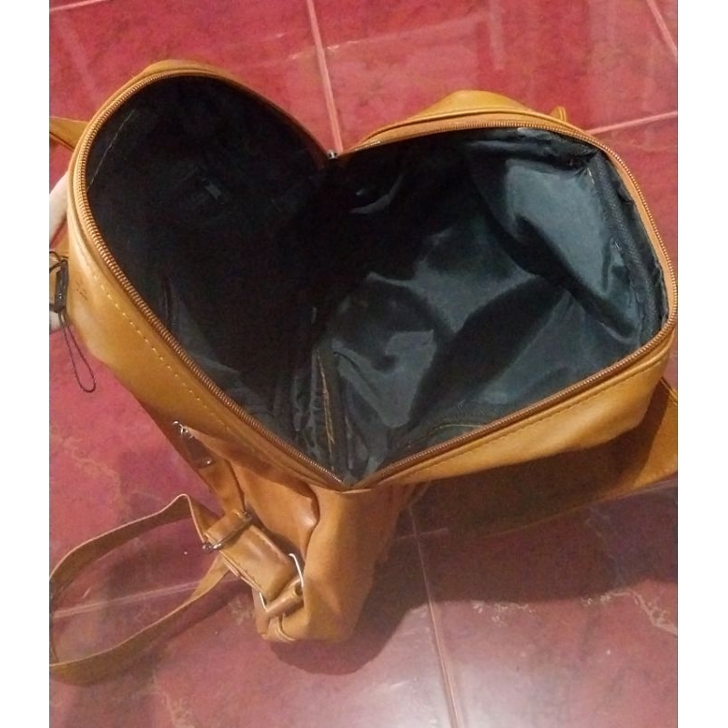 Tas wanita Les Femmes