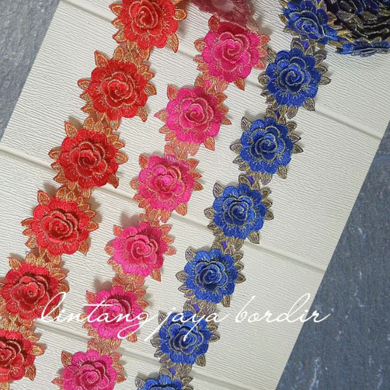 KODE J72E renda bordir roll aplikasi bunga timbul 3d