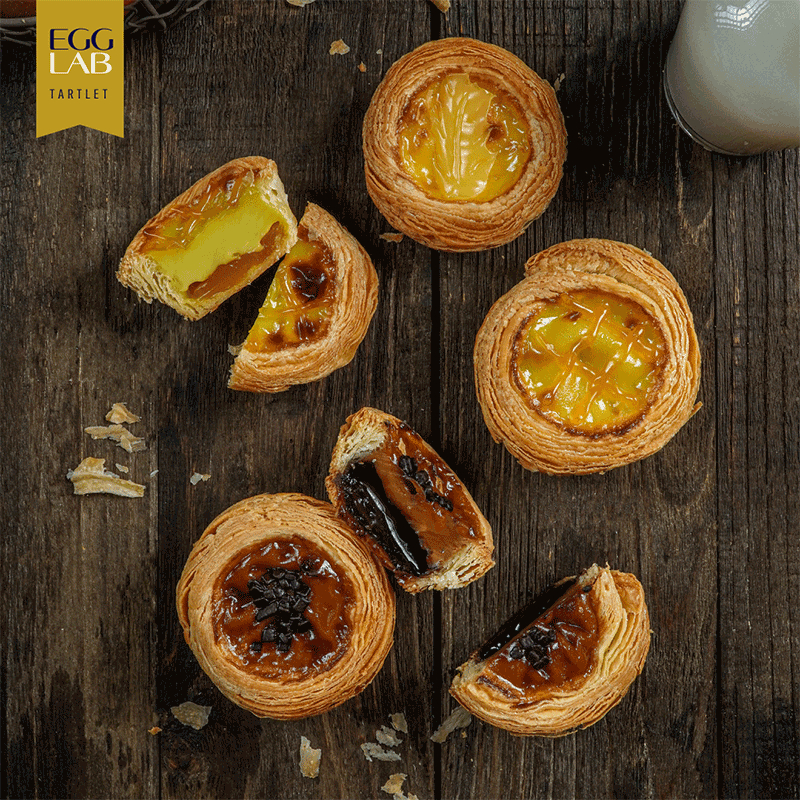 

Egg Tart Premium DUO Feeling (1 box 6 pcs) ORI VANILLA PANDAN SRIKAYA CHOCO LAVA by EGGLAB Portuguese Egg Tart Homemade Flaky Crispy Crust Yummy Creamy Buttery Egg Custard