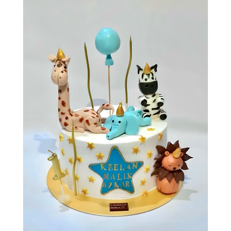 

ANIMAL 3D FONDANT CUSTOM CAKE