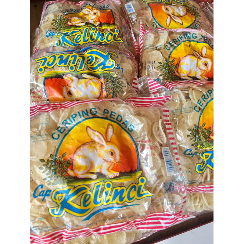 

kerupuk ceriping pedas mentah 500gr